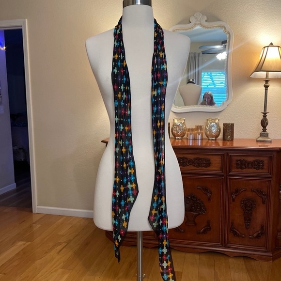 Black multicolor Louis Vuitton silk scarf - Picture 7 of 8